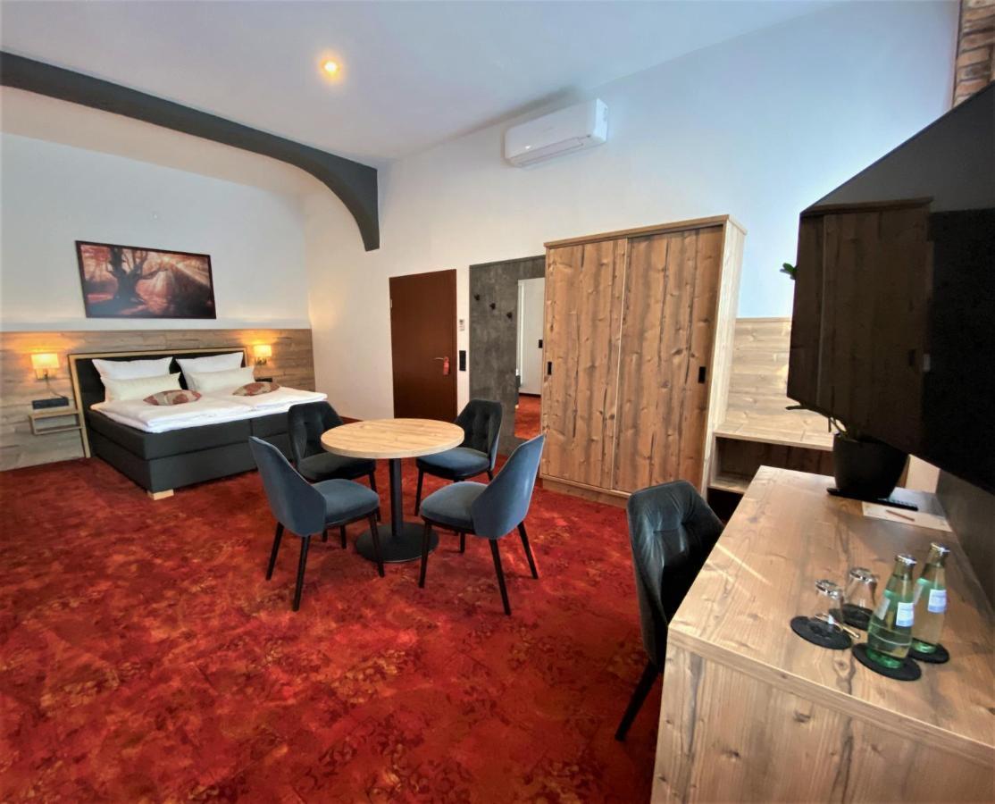 Hotel Friedchen Mit Eigener Fleischerei Artern Eksteriør bilde